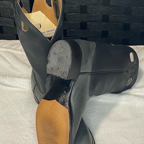 BNIB Alberta Boots Cowboy boots. Size M7.5/W9 B Width - Picture 5 of 8